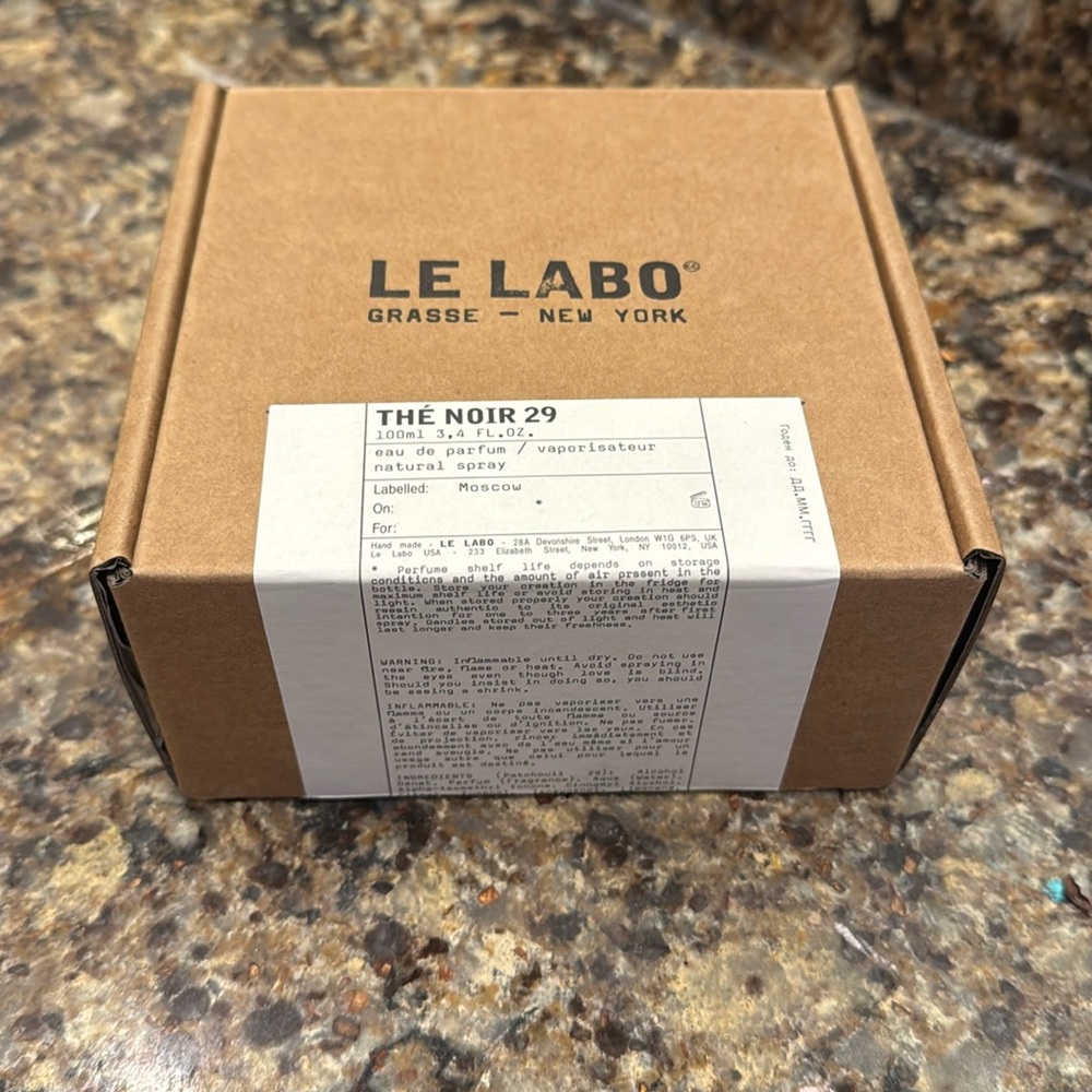 Le Labo The Noir 29
100ml. 3.4 fl. oz.
BRAND NEW!!